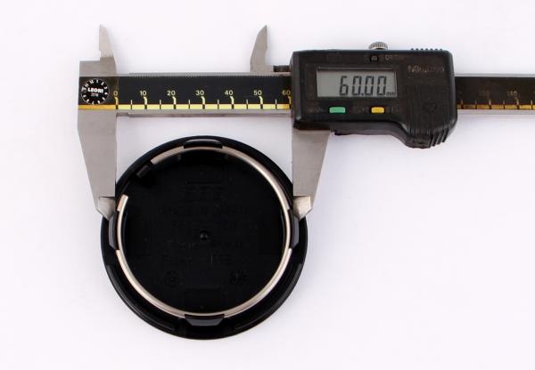 white / gold 70,6 mm 56.24.120 BBS center badges